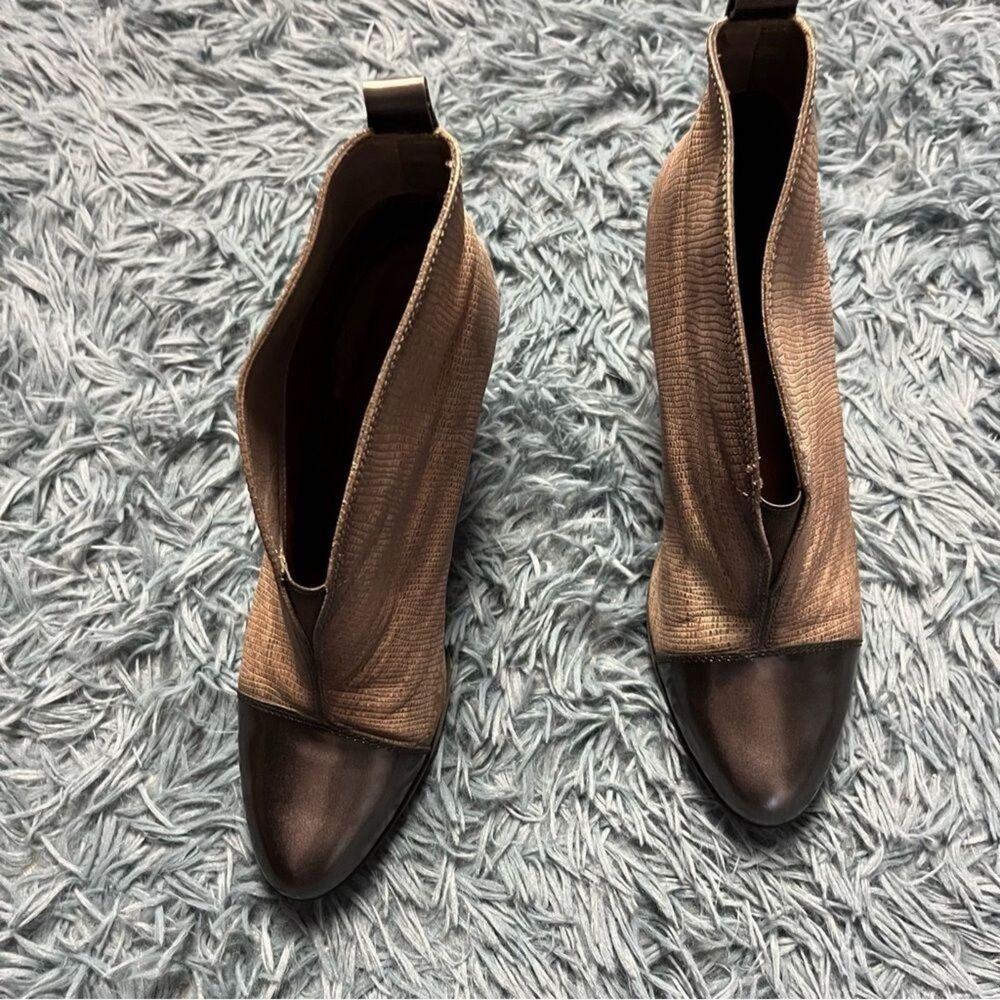 HISPANITAS BRENET Brown Leather Booties Size 9